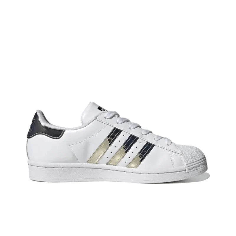 Adidas Superstar &