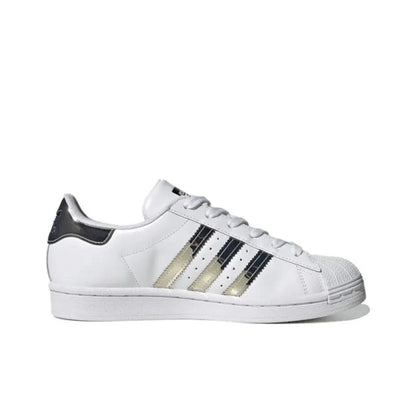 Adidas Superstar &