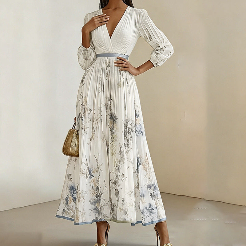 Floral Print V-Neck Pleated Dress