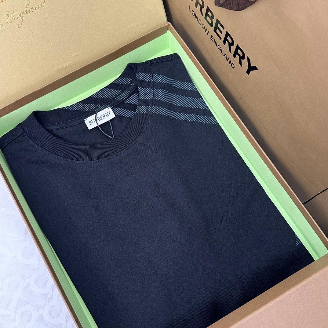 Burberry T-Shirt Without Collar &