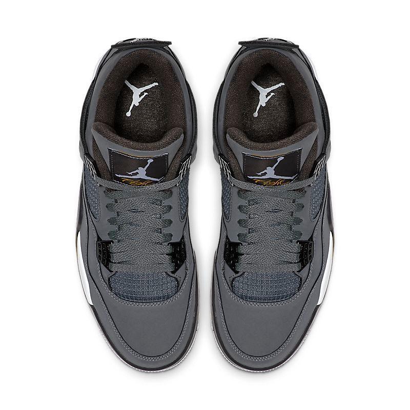 Air Jordan 4 Retro &