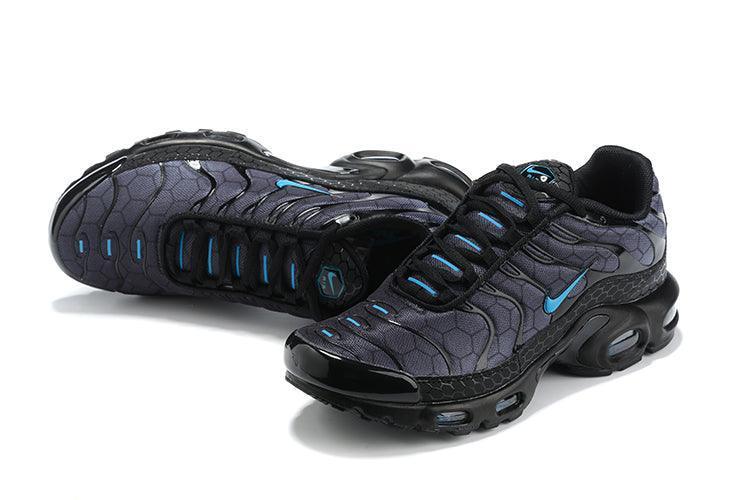 Nike Air Max Plus &