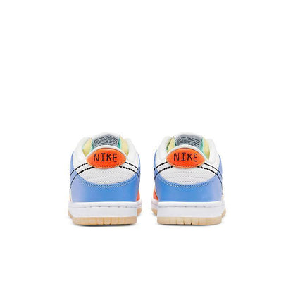 Nike Dunk Low &