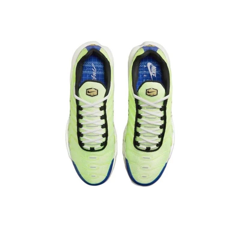 Nike Air Max Plus SE &