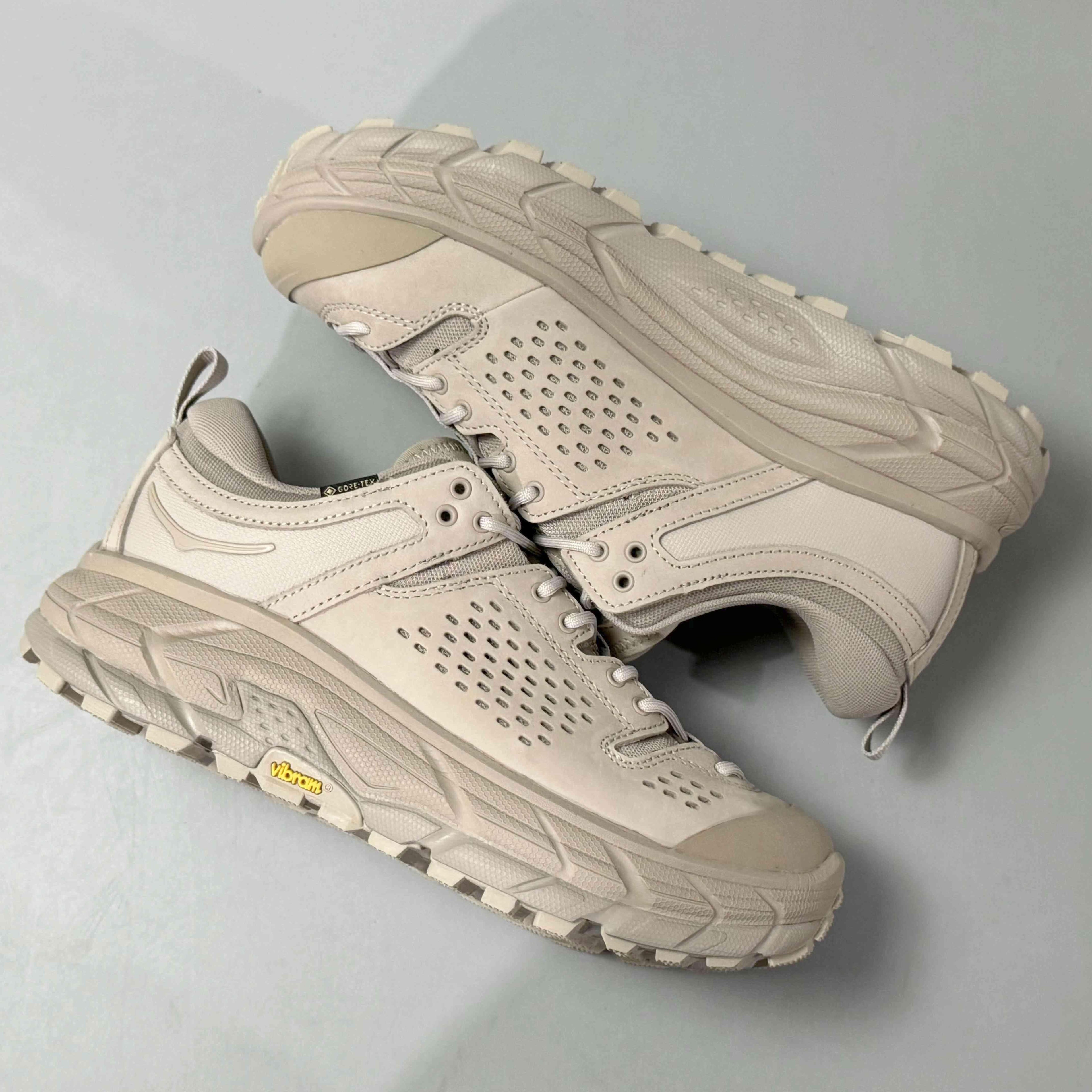 Hoka One One Tor Ultra Low &