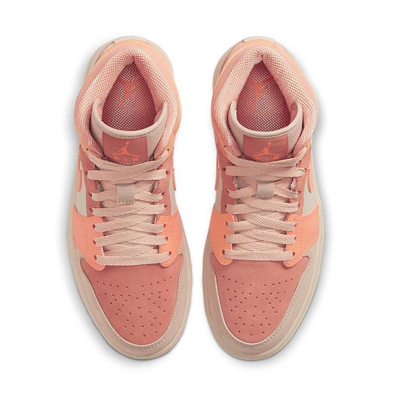 Air Jordan 1 Mid &