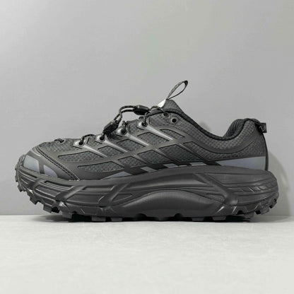 Hoka One One Mafate Three2 &