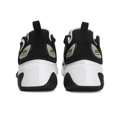 Nike Zoom 2K &