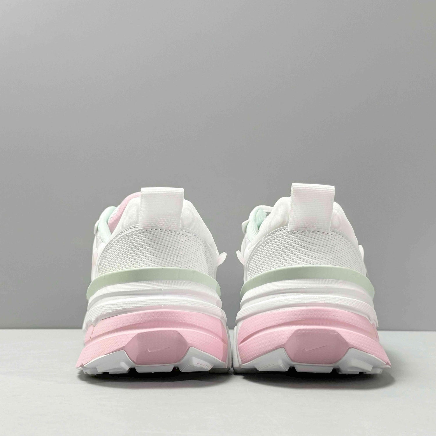 Nike V2K Run &