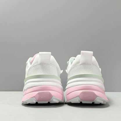 Nike V2K Run &