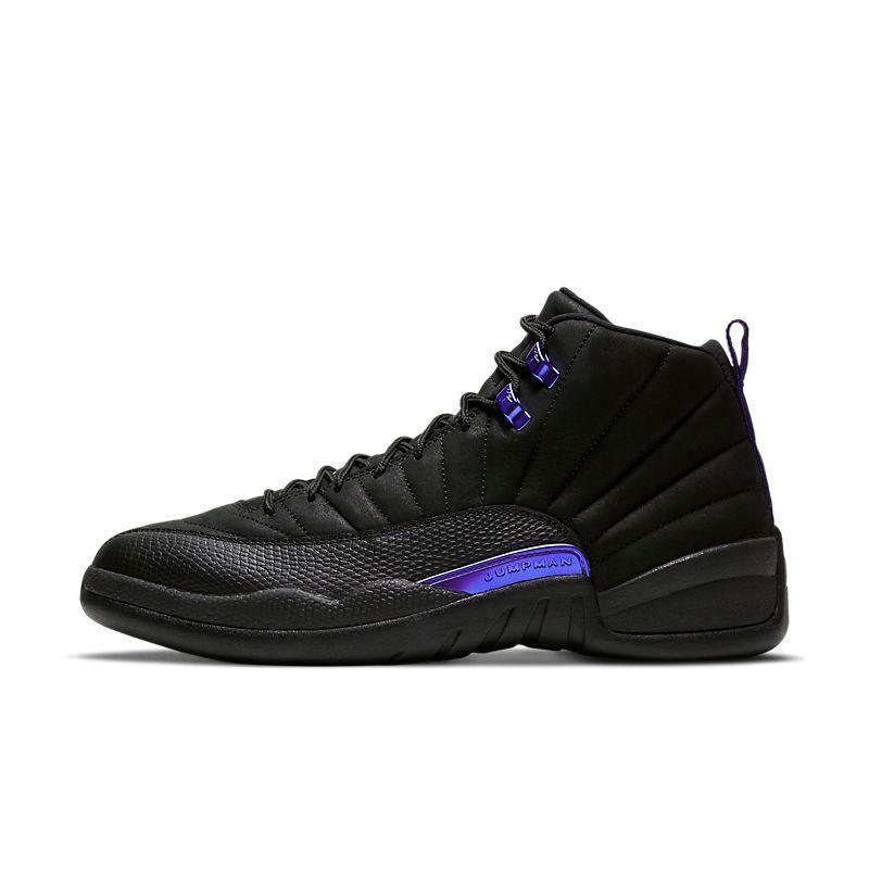 Air Jordan Retro 12 &
