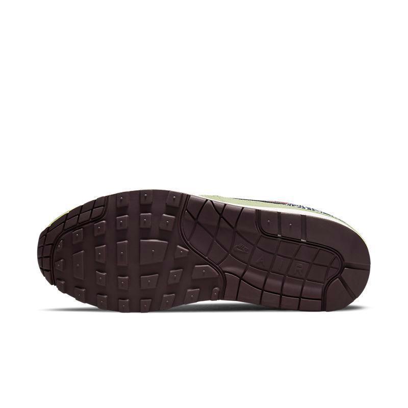 Nike Air Max 1 &