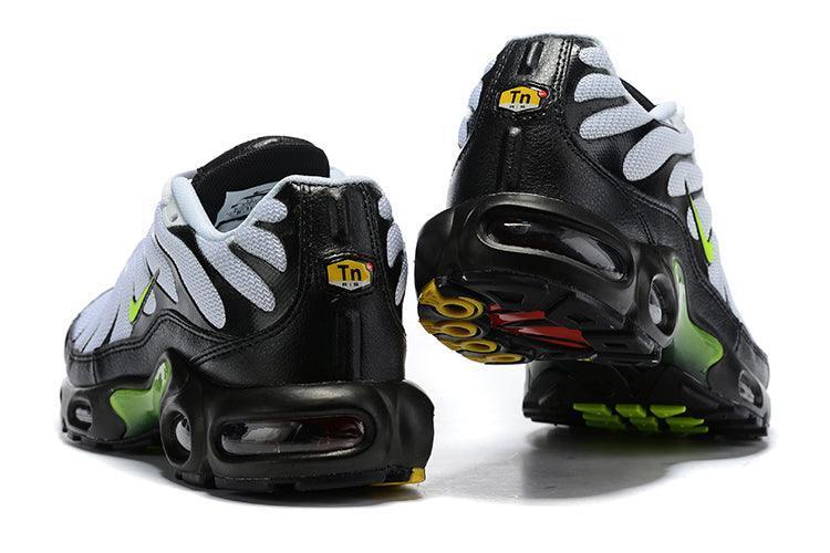 Nike Air Max Plus &