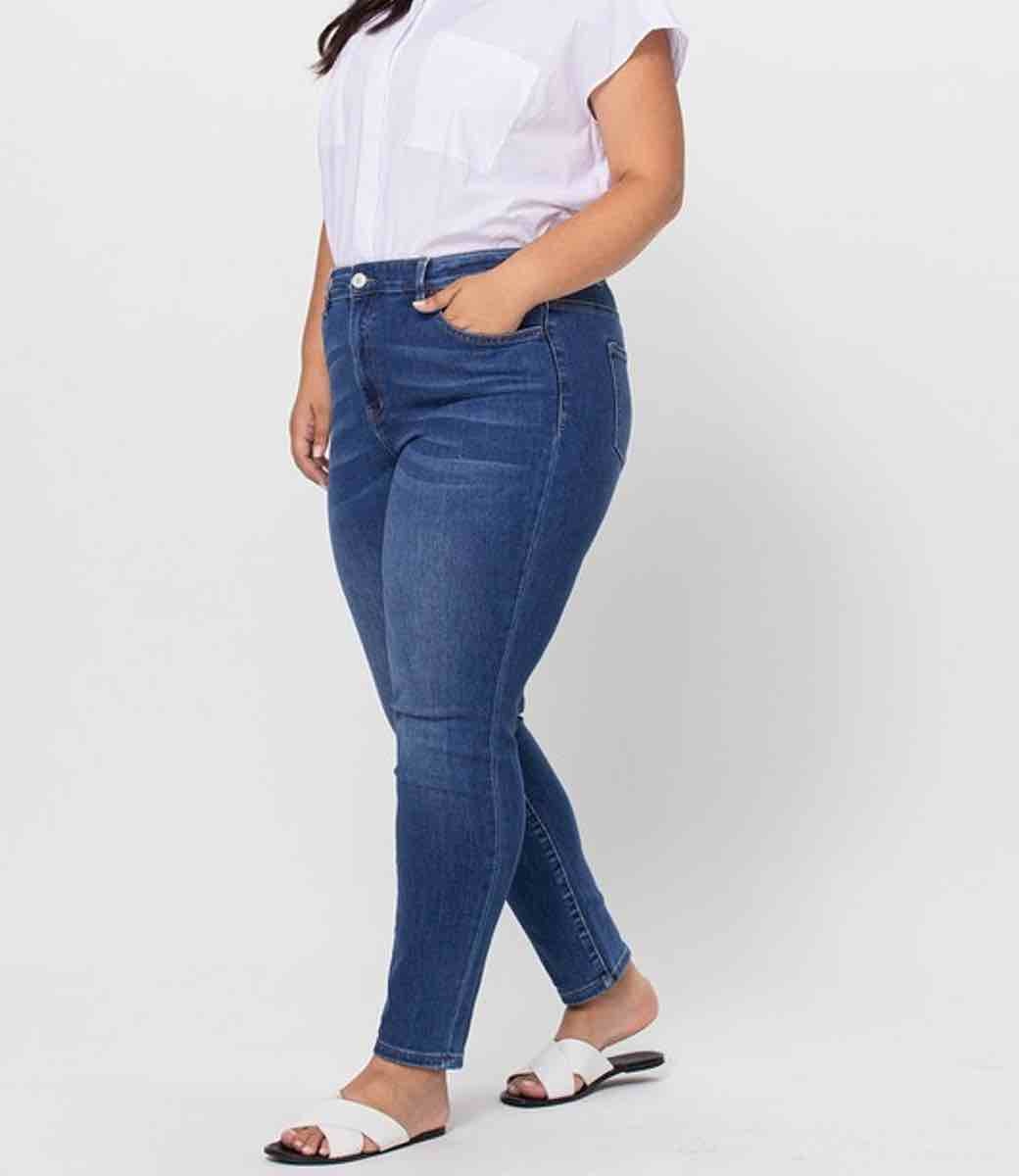 Raquael High Rise Skinny - Mid Wash