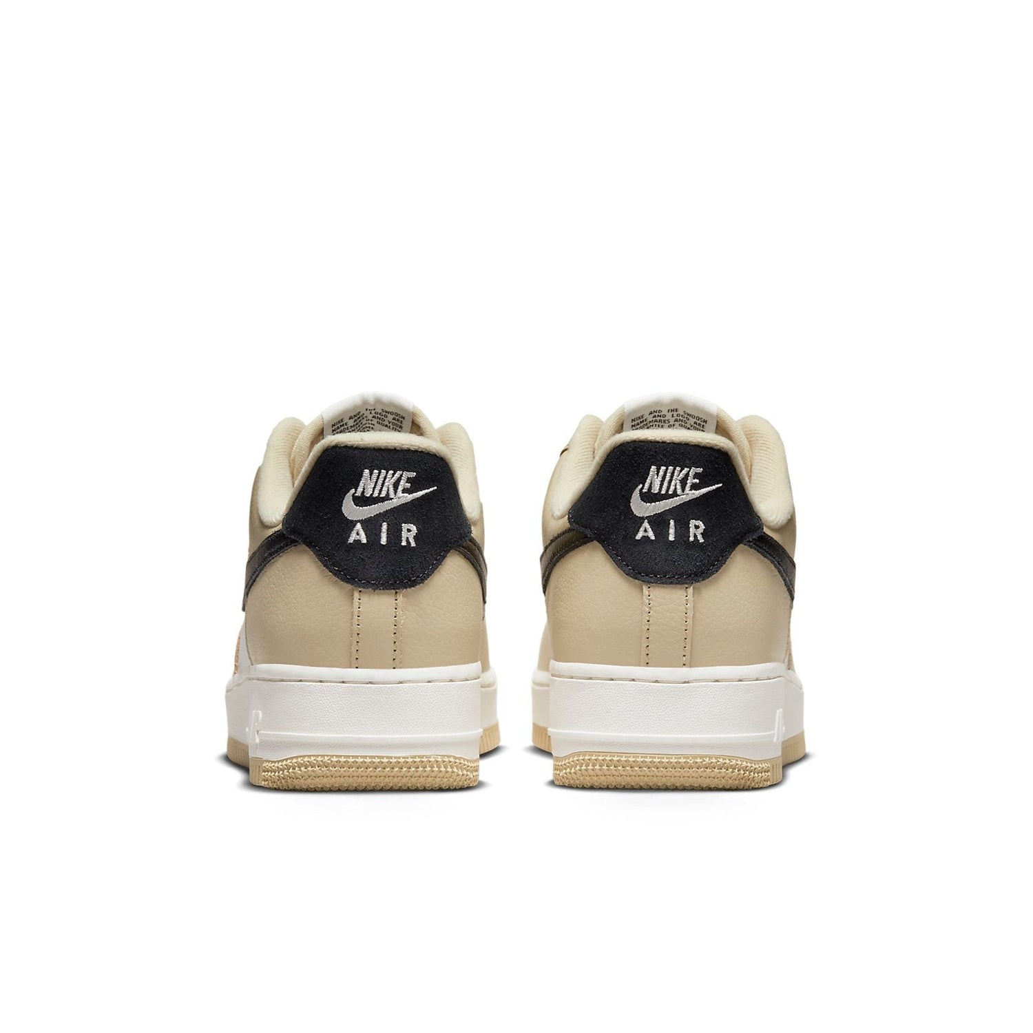 Nike Air Force 1 Low 07 &