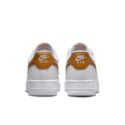 Nike Air Force 1 Low &