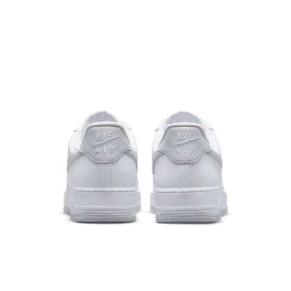 Nike Air Force 1 &