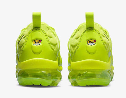 Nike Air VaporMax Plus &