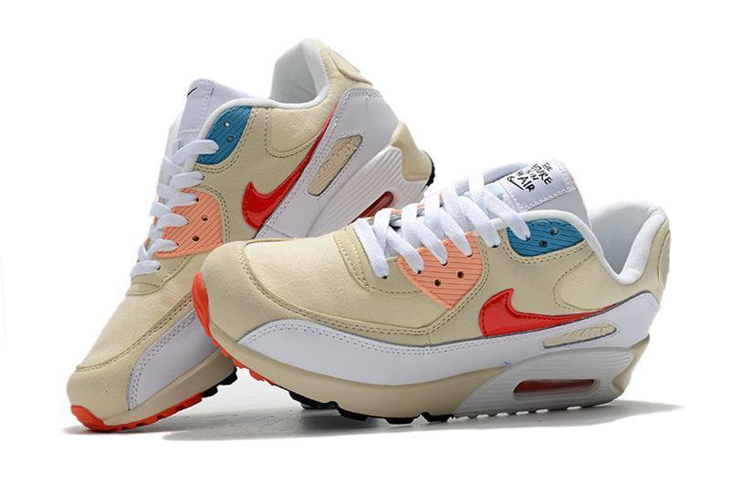 Nike Air Max 90 &