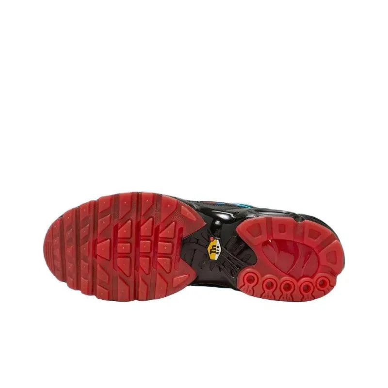 Nike Air Max Plus &
