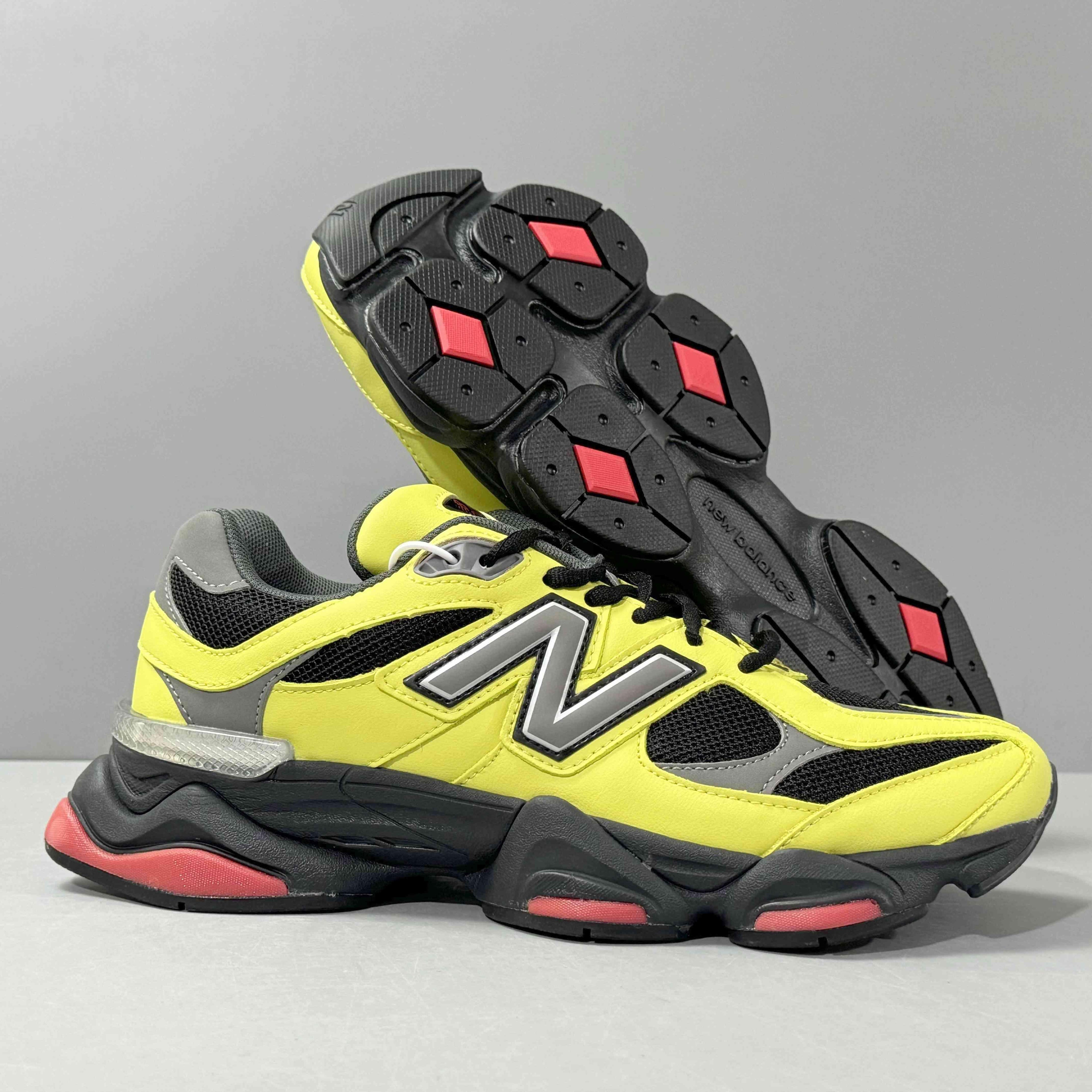 New Balance 9060 &