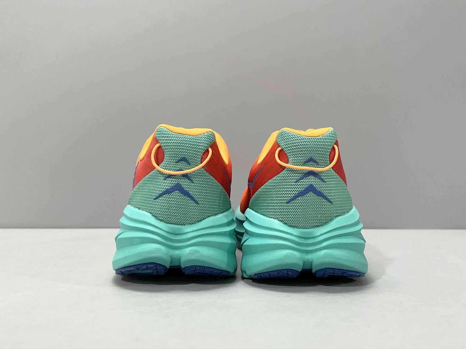 Hoka One One Rincon 3 &