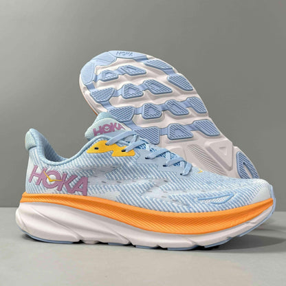 Hoka One One Clifton 9 &