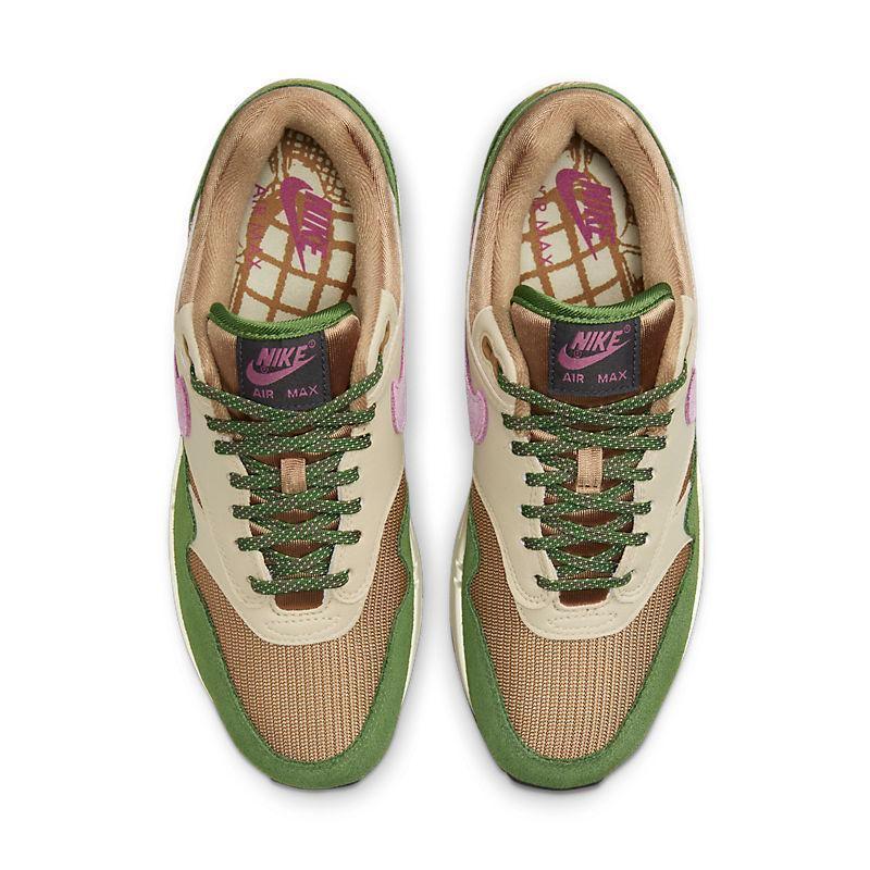 Nike Air Max 87 &