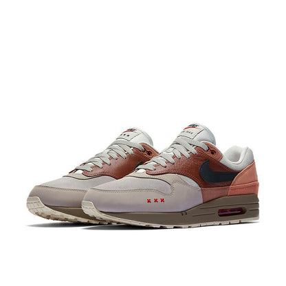 Nike Air Max 87 &