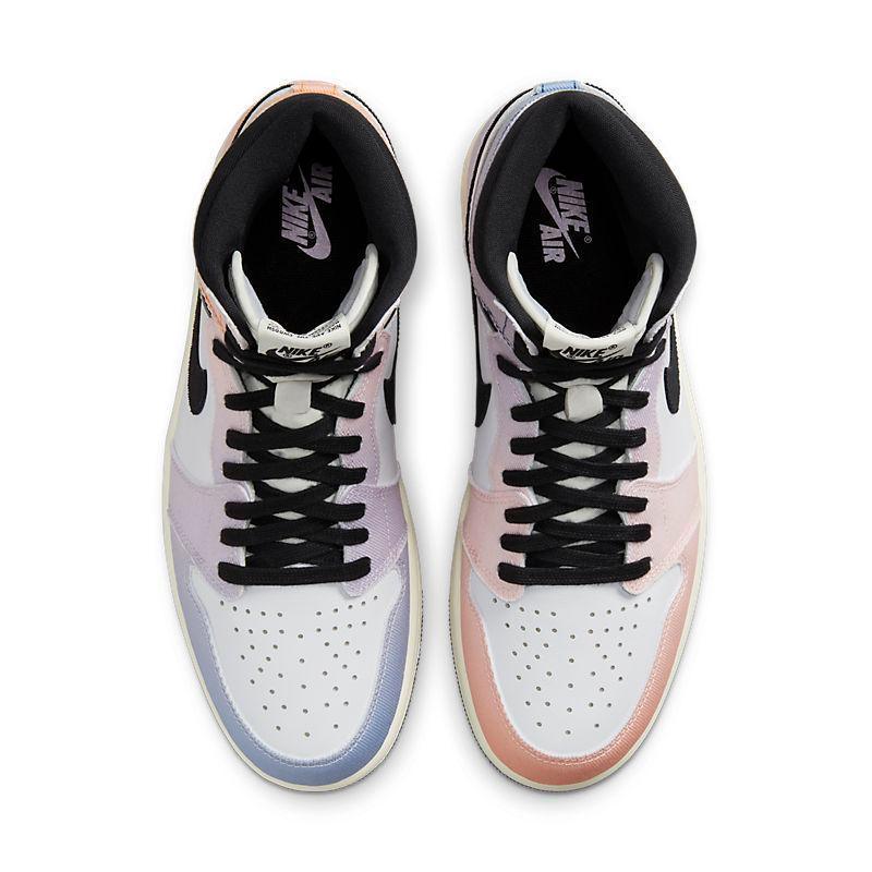 Air Jordan 1 Retro High OG &