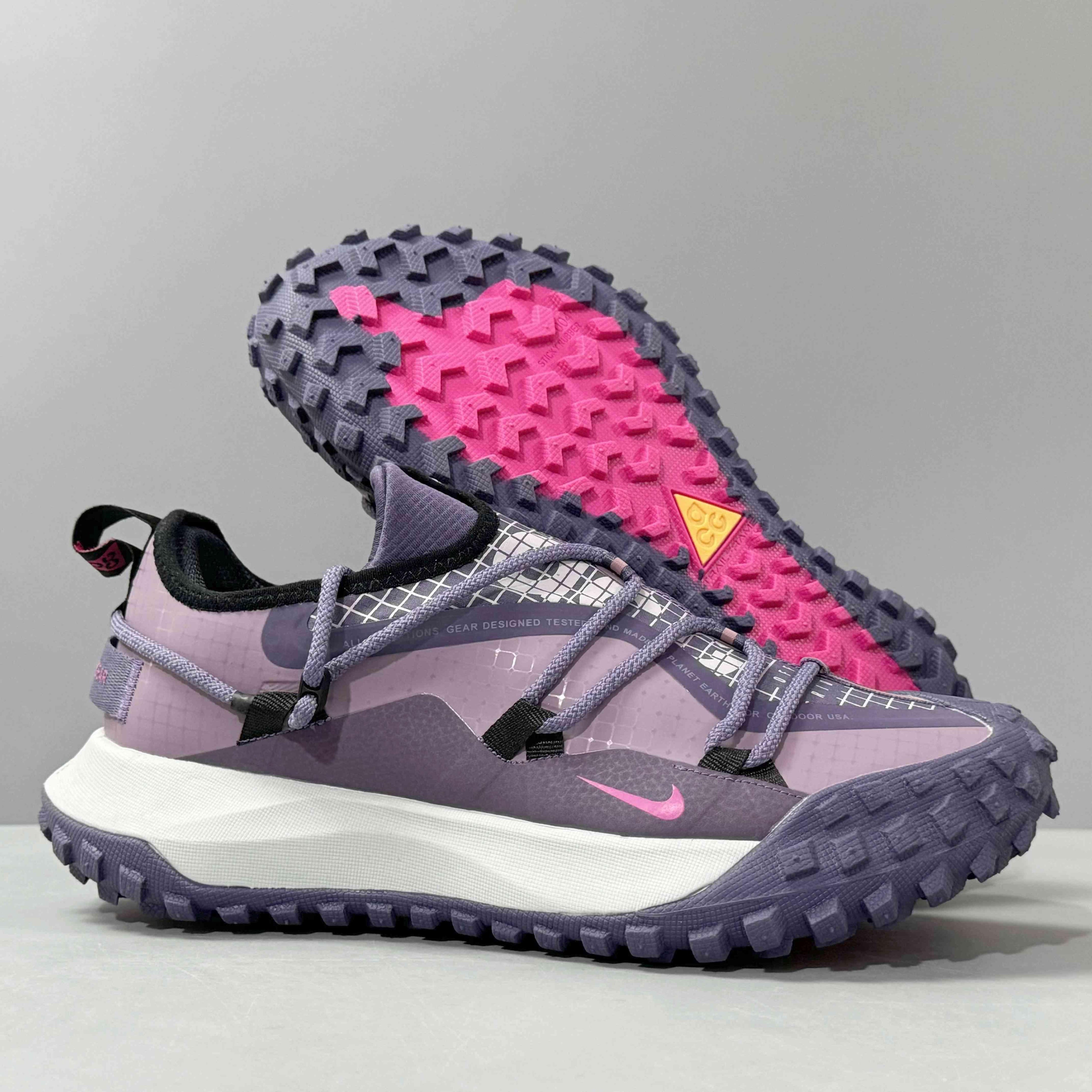 Nike ACG Mountain Fly Low SE &