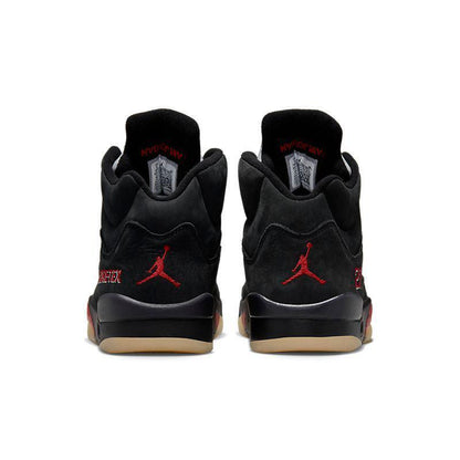 Air Jordan 5 Retro &