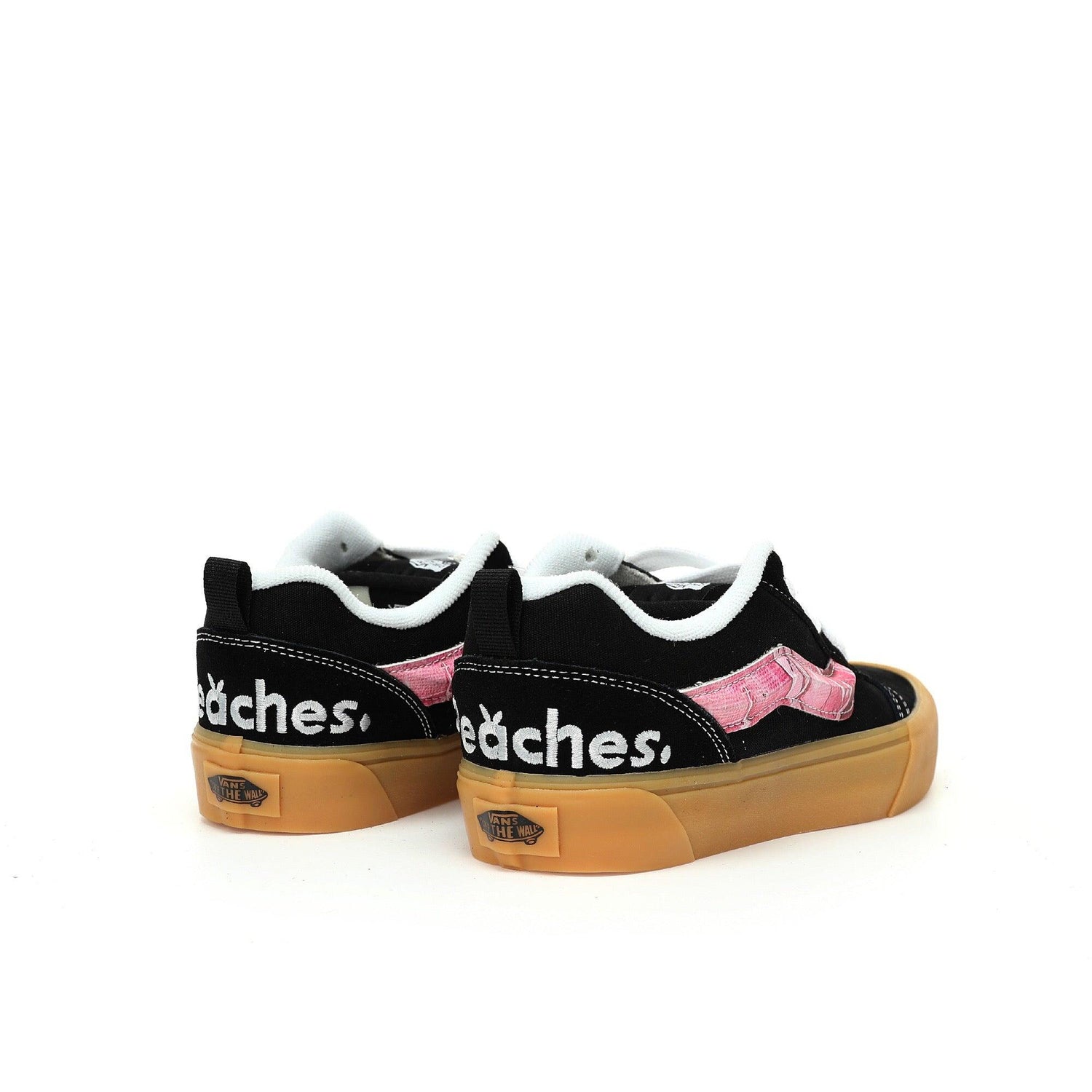 Peaches x Vans Vault Knu-Skool VR3 LX"Black Pink/Gum"