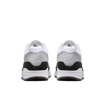 Nike Air Max 87 &