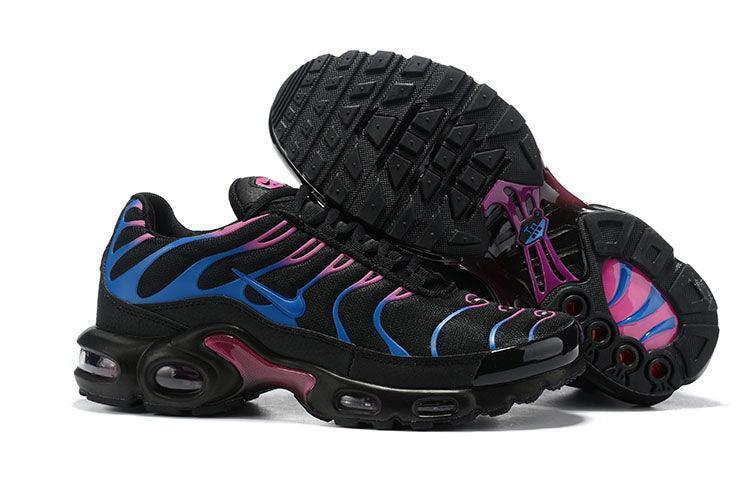 Nike Air Max Plus &