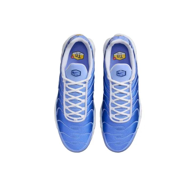 Nike Air Max Plus &