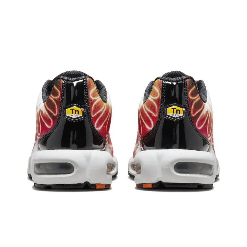 Nike Air Max Plus &