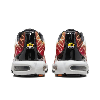 Nike Air Max Plus &