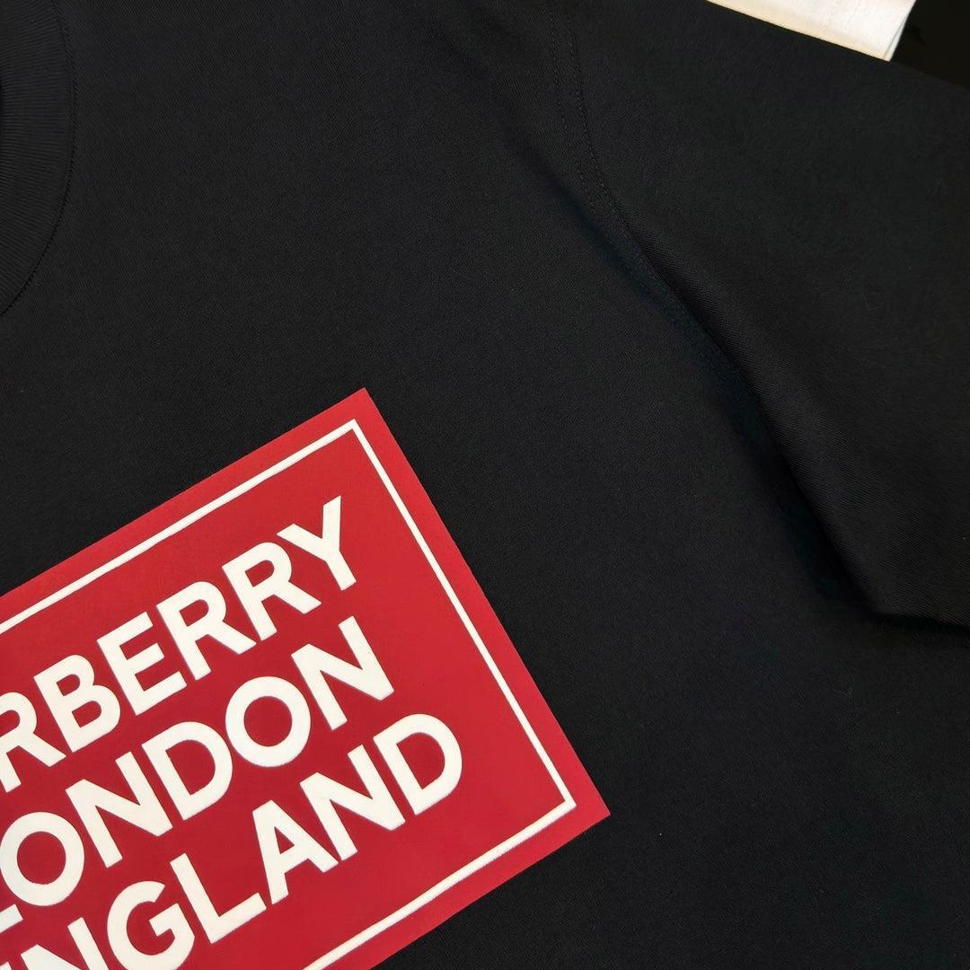 Burberry Black &amp; Red T-Shirt Without Collar