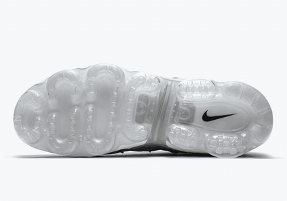 Nike Air VaporMax Plus &