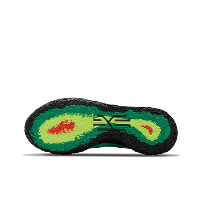 Nike Kyrie 7 &