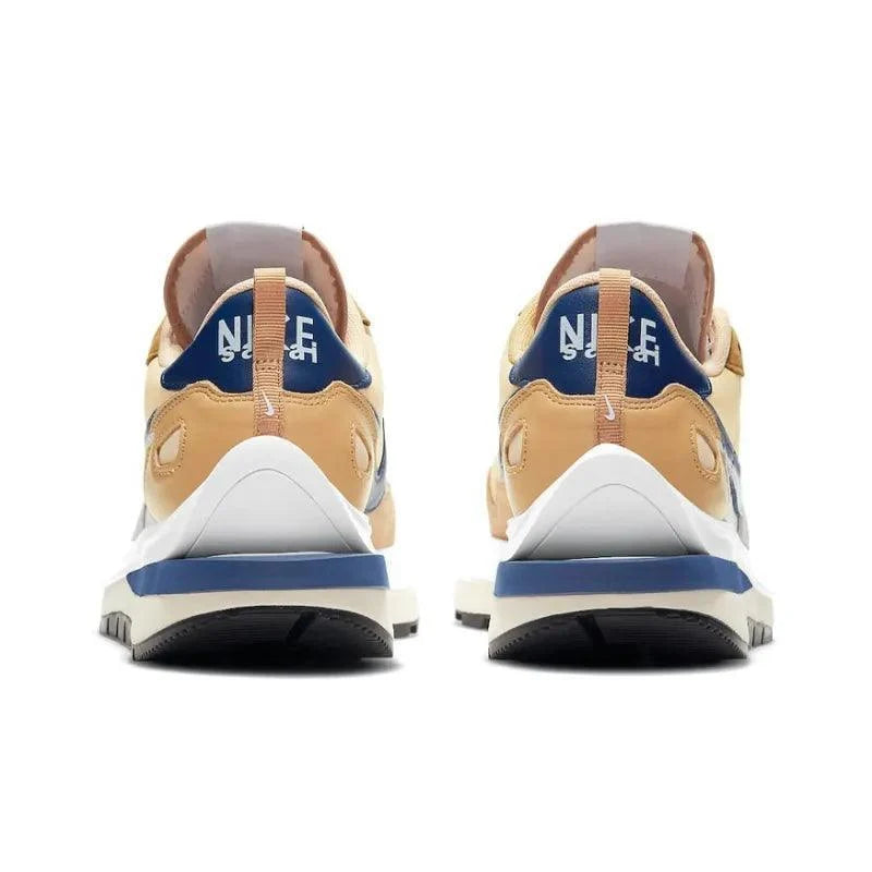 Nike Vaporwaffle Sacai &
