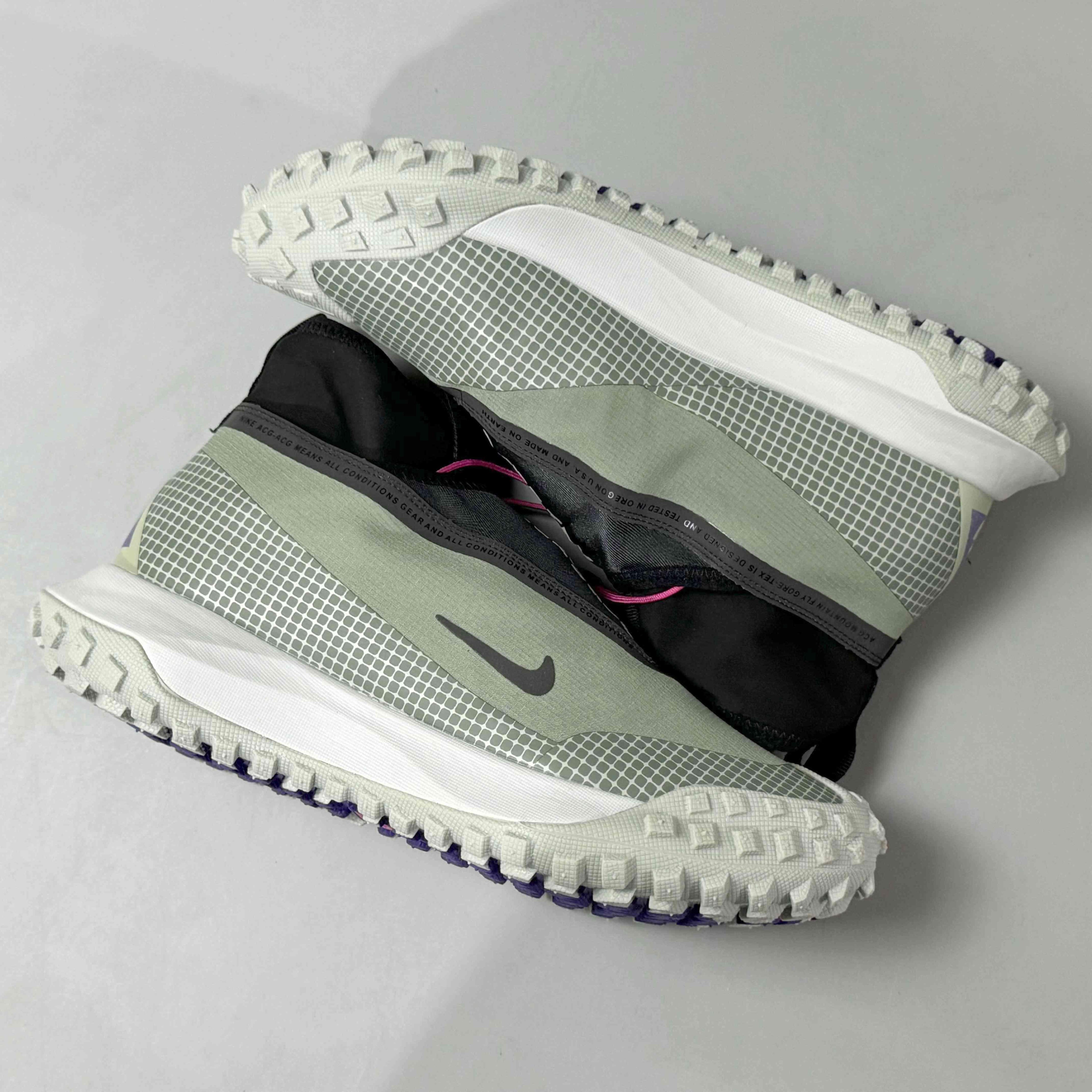 Nike ACG Moutain Fly High Gore-Tex &