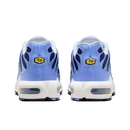 Nike Air Max Plus &