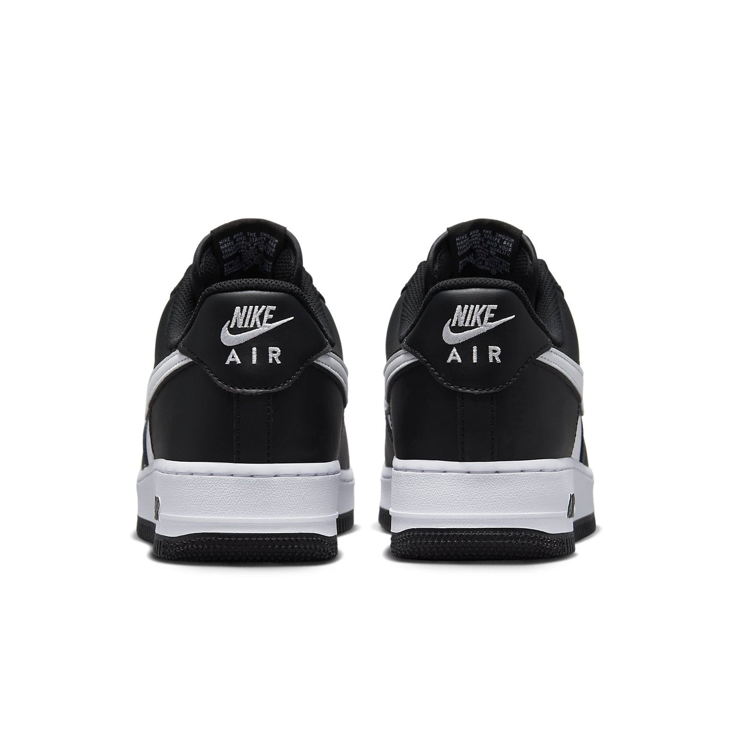 Nike Air Force 1 &