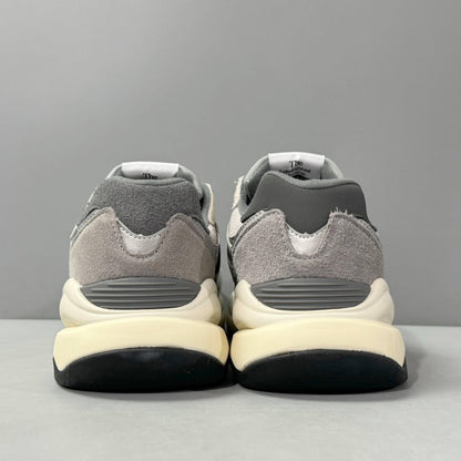 New Balance 57/40 Grey Day
