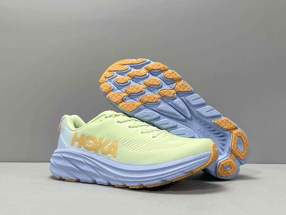 Hoka One One Clifton 8 &