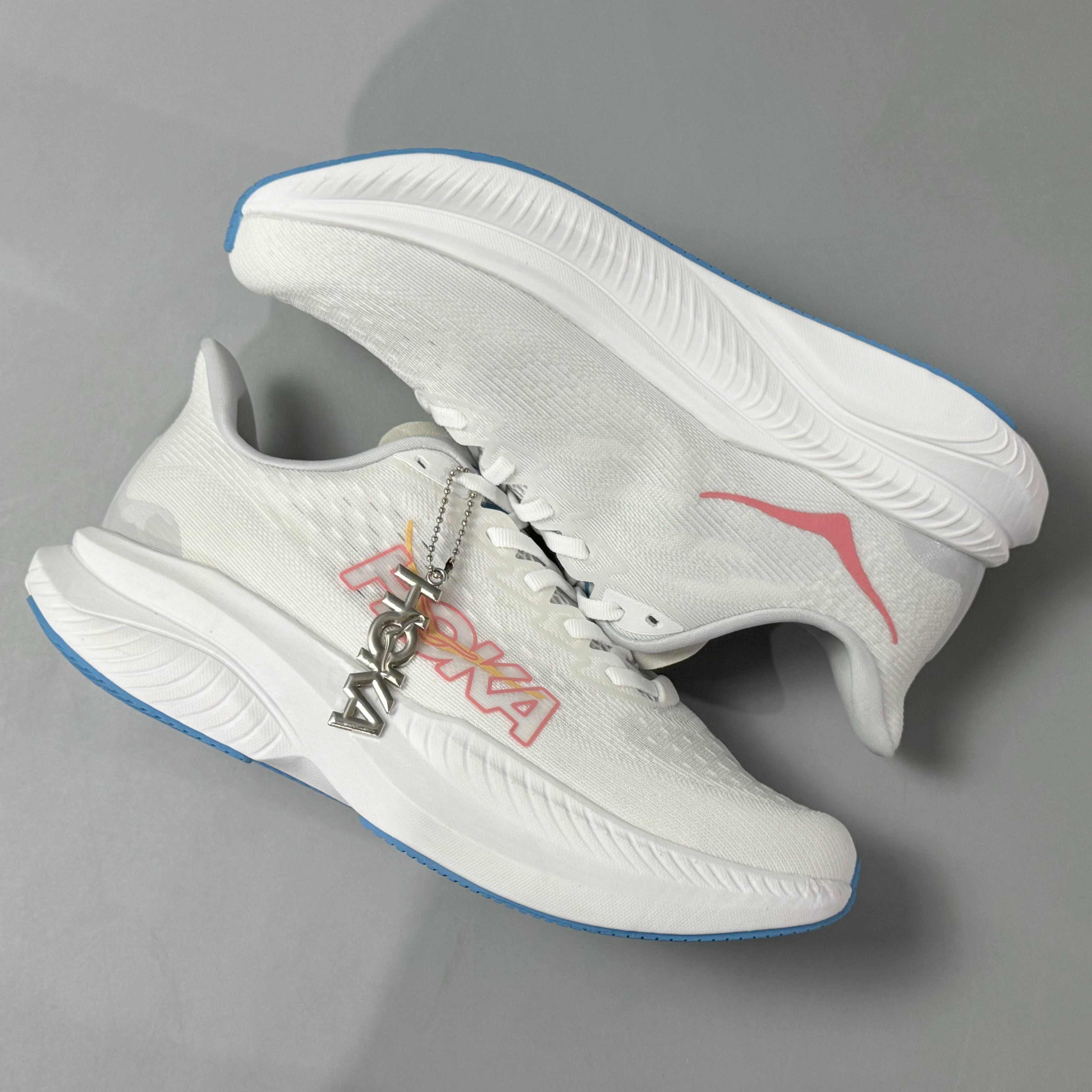 Hoka One One Mach 6 &