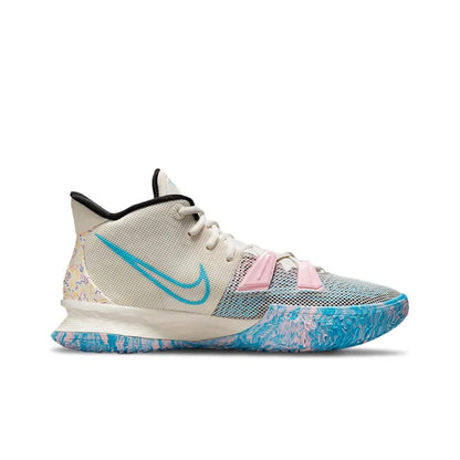 Nike Kyrie 7 &