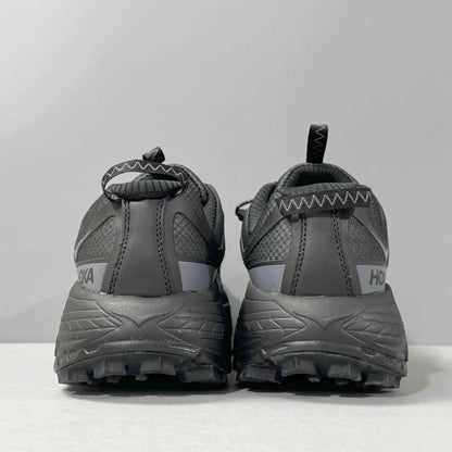 Hoka One One Mafate Three2 &